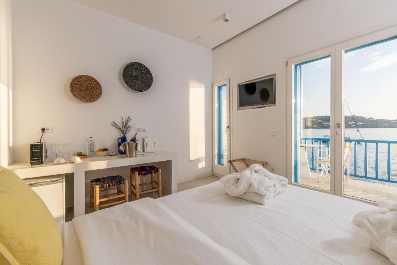 บลูโทเปีย สวีท Bed & Breakfast Mykonos Town ภายนอก รูปภาพ