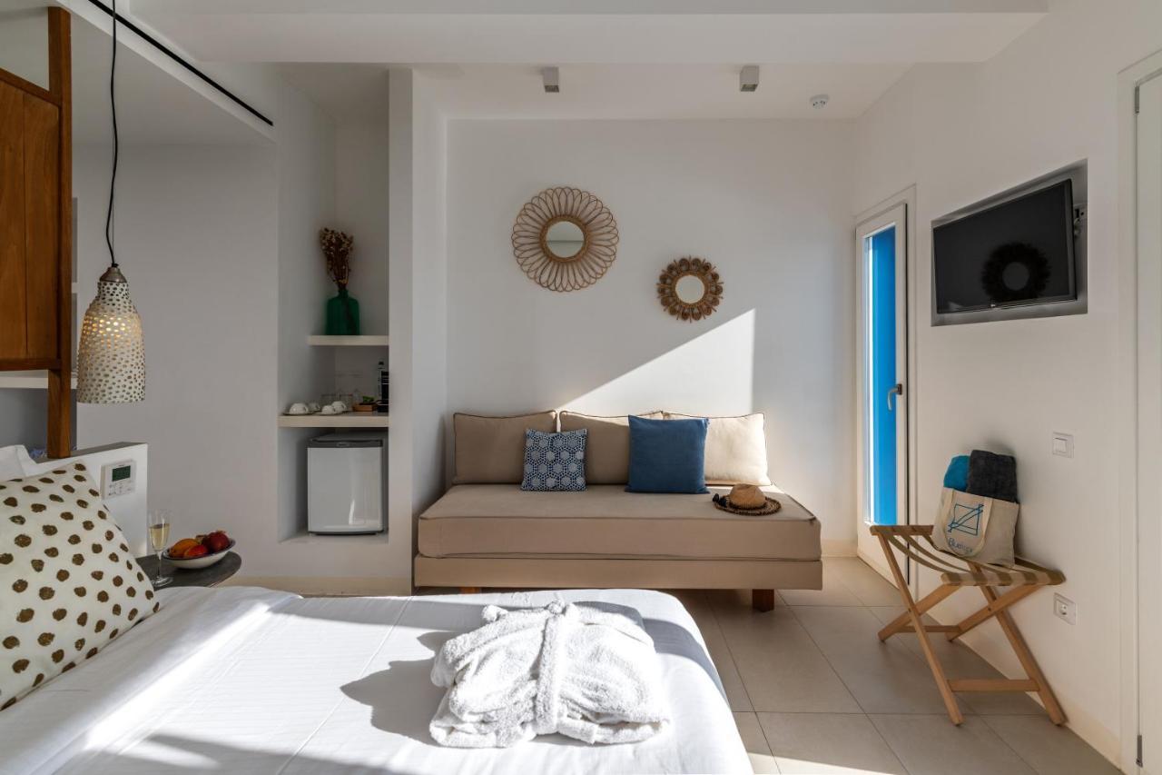 บลูโทเปีย สวีท Bed & Breakfast Mykonos Town ภายนอก รูปภาพ