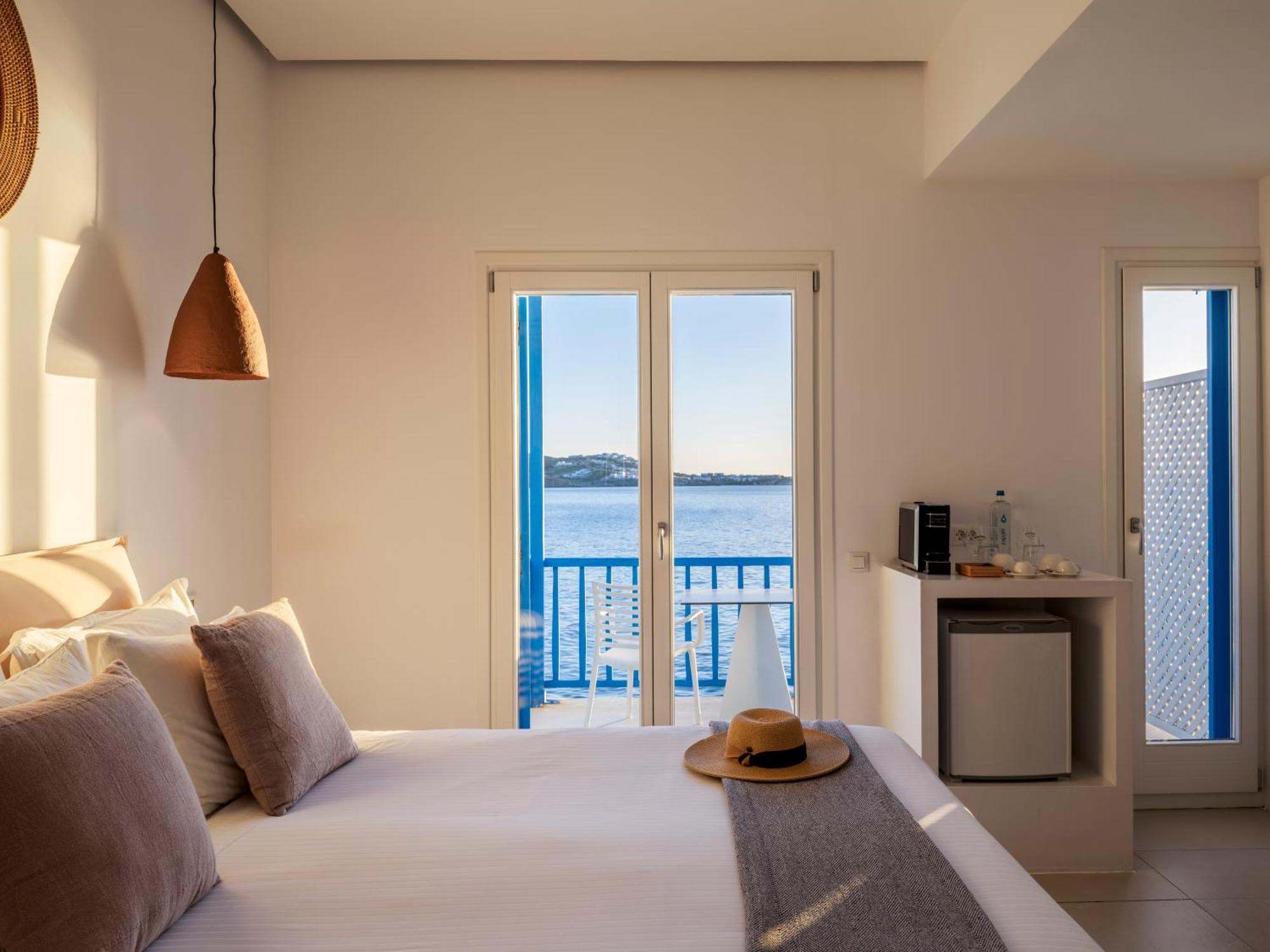 บลูโทเปีย สวีท Bed & Breakfast Mykonos Town ภายนอก รูปภาพ