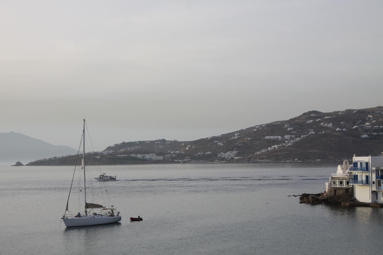 บลูโทเปีย สวีท Bed & Breakfast Mykonos Town ภายนอก รูปภาพ